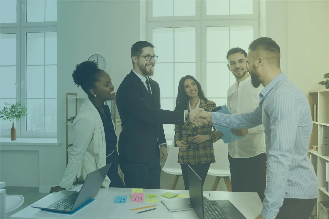 Quereinsteiger einstellen: Chancen, Risiken und wann sich die Ausbildungszeit lohnt